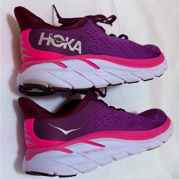 Hoka like new condition - Picture 5 of 6